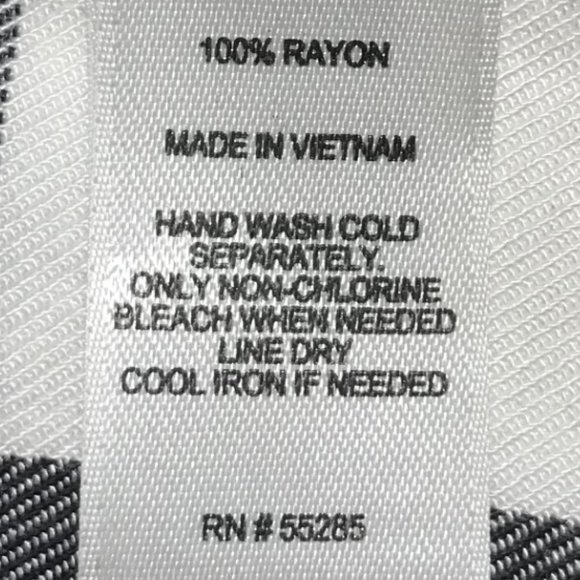 Express Black/White/Gray Plaid Button-Down Shirt - Picture 5 of 13